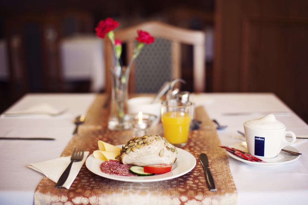 Napfeny Hotel Zalakaros Buitenkant foto