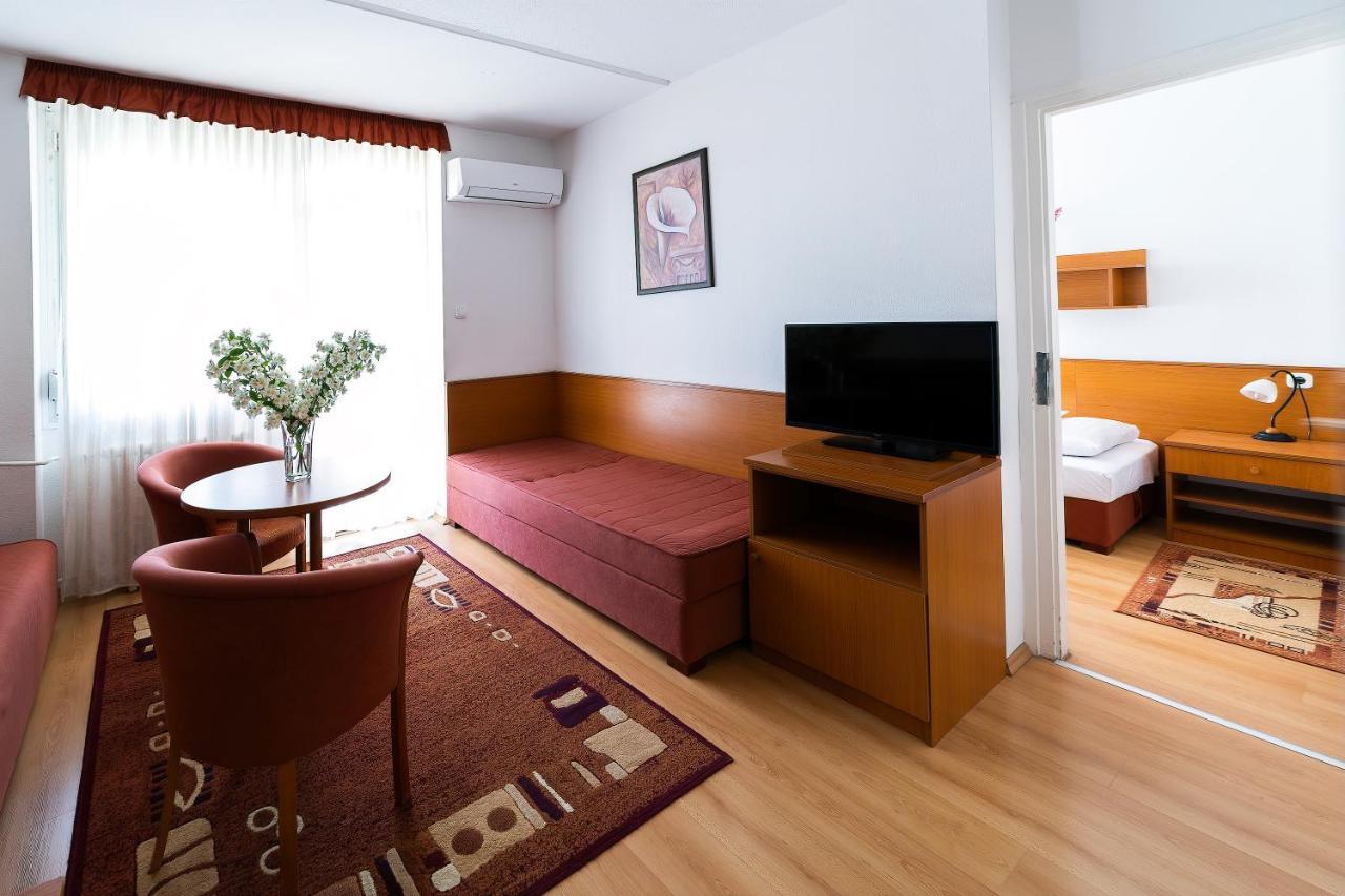 Napfeny Hotel Zalakaros Buitenkant foto