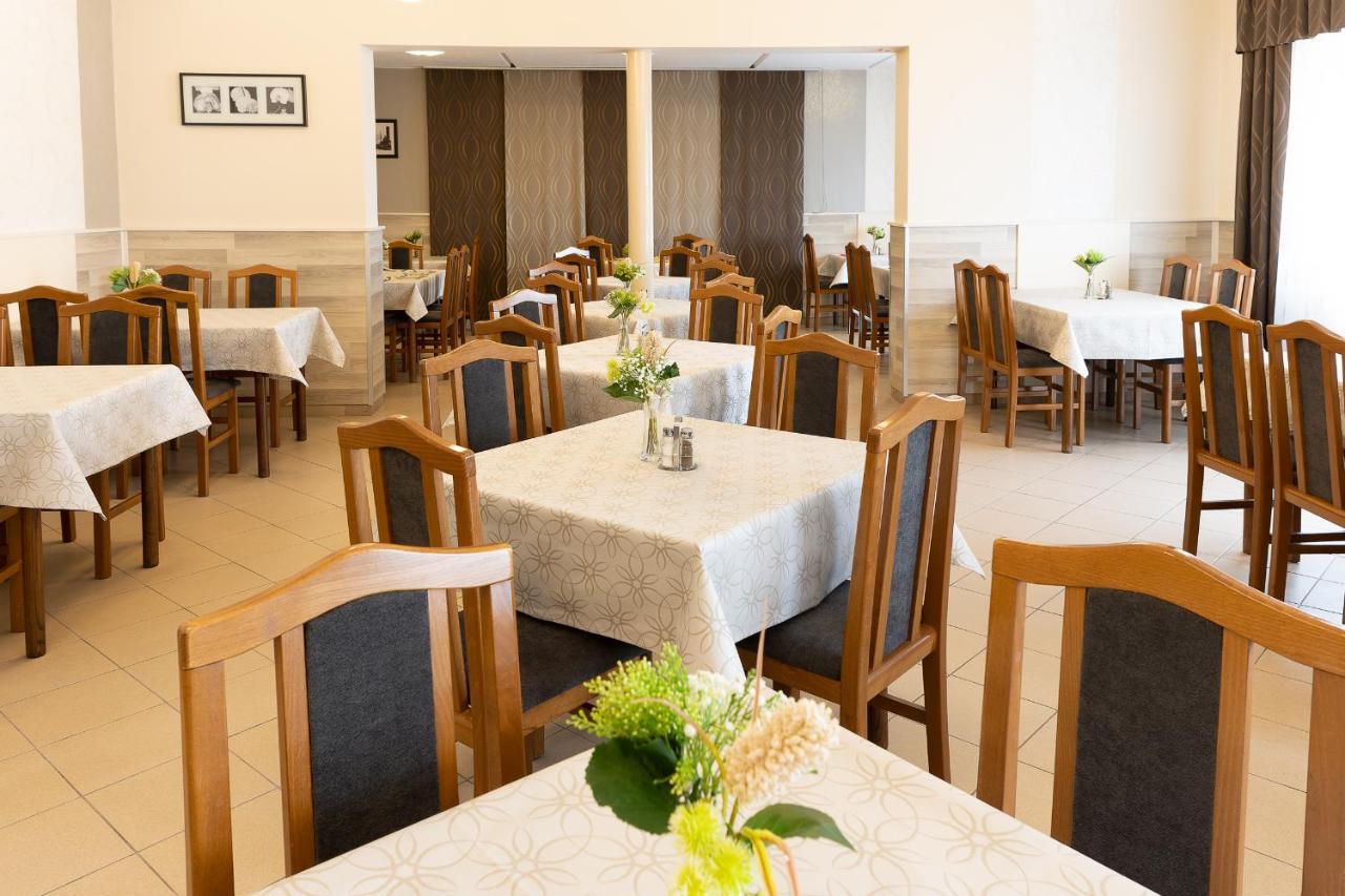Napfeny Hotel Zalakaros Buitenkant foto