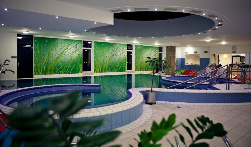 Napfeny Hotel Zalakaros Buitenkant foto